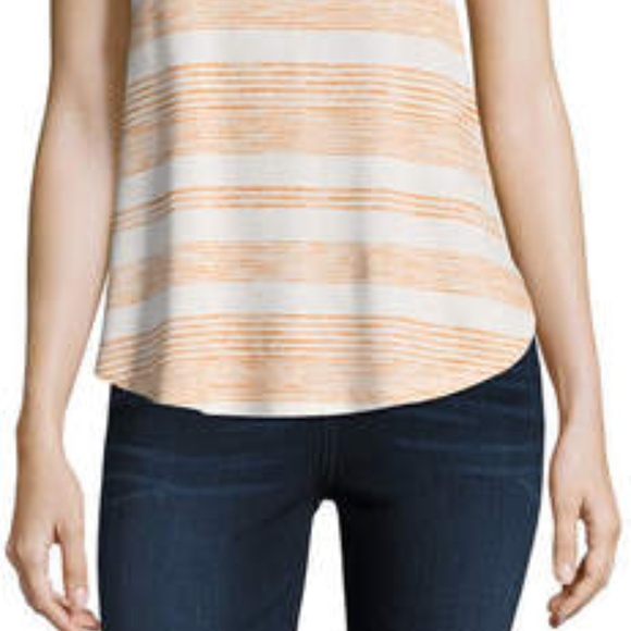 a.n.a gold stripe Top - Picture 2 of 7